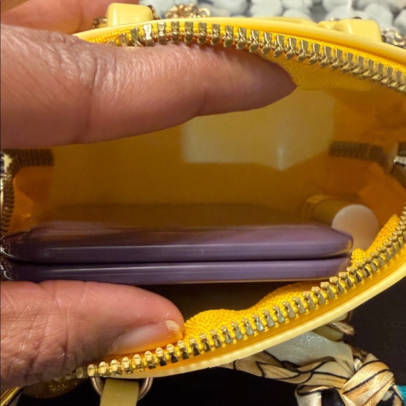 Fashion handbags with strap/bag charms - Picture 9 of 9